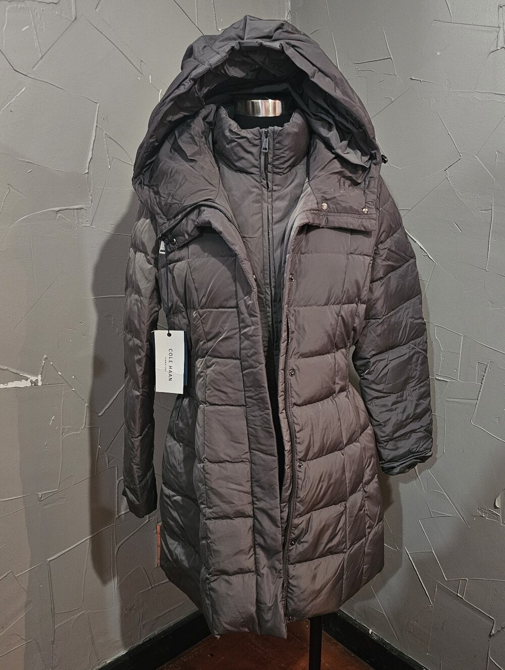 Women's Puffer Coat with Hood - Gray - Medium
